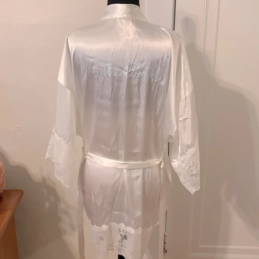 Bride Robe - Picture 6 of 7